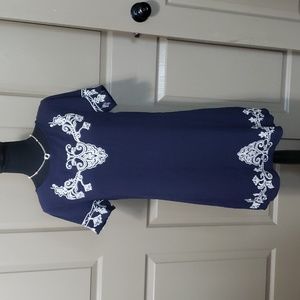 Lulu's navy blue with white embroidery lined shift dress size small
